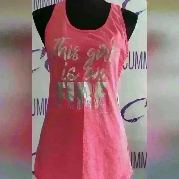 Reebok Tops - Reebok women's acid pink girl on fire open back tank size small with tags